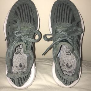 SOLD Adidas Swift Run